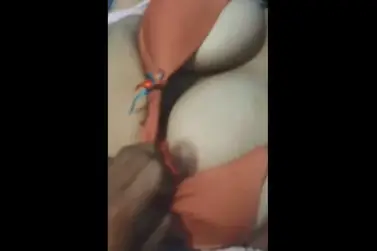 ABG Bispak BH Orange Memeknya Mulus Minta Dijilatin